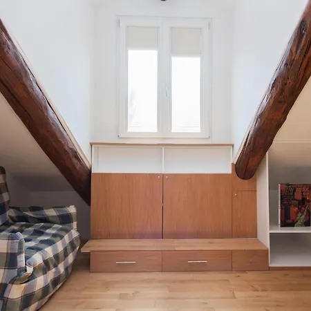 Cozy Attic San Paolo Lägenhet